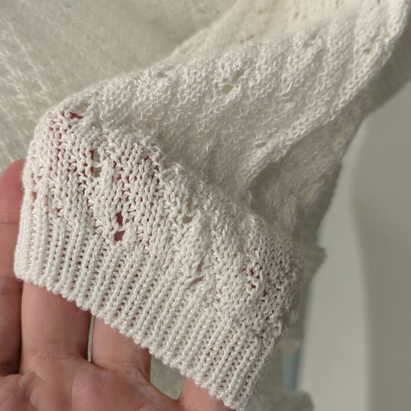 New condition Anthropologie Cropped Sweater - Picture 4 of 7